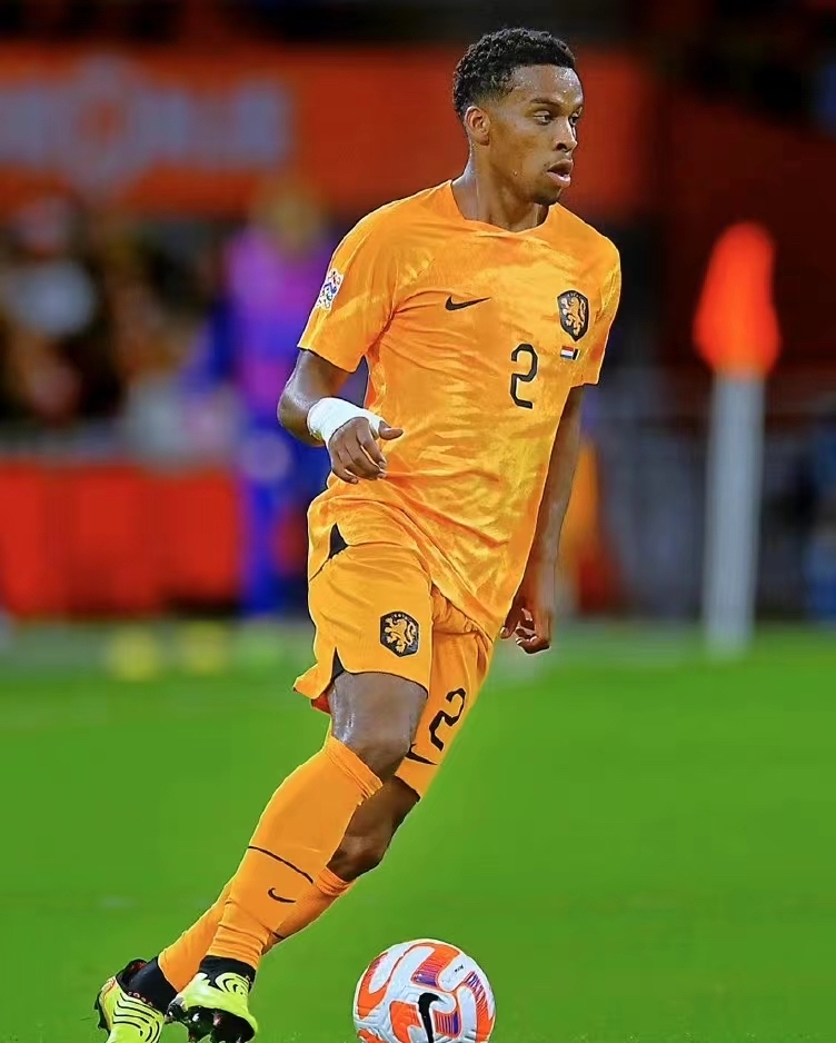 关于阿贾克斯迎英超关键赛，赛后调整名单，底气十足，资深球员宣示担当的信息九游官方平台